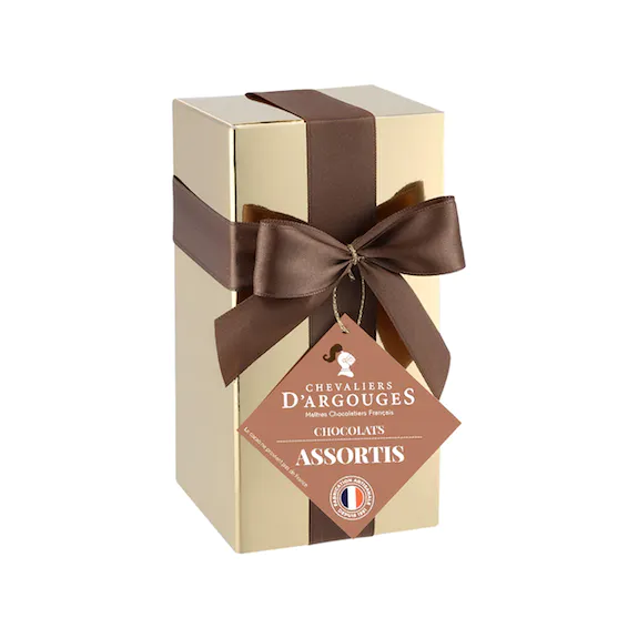 18 Mixed Chocolate Gold Gift Box