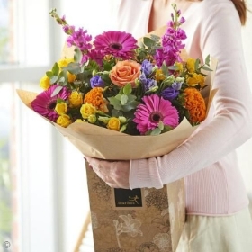 Florist Design Hand tied (Bright)